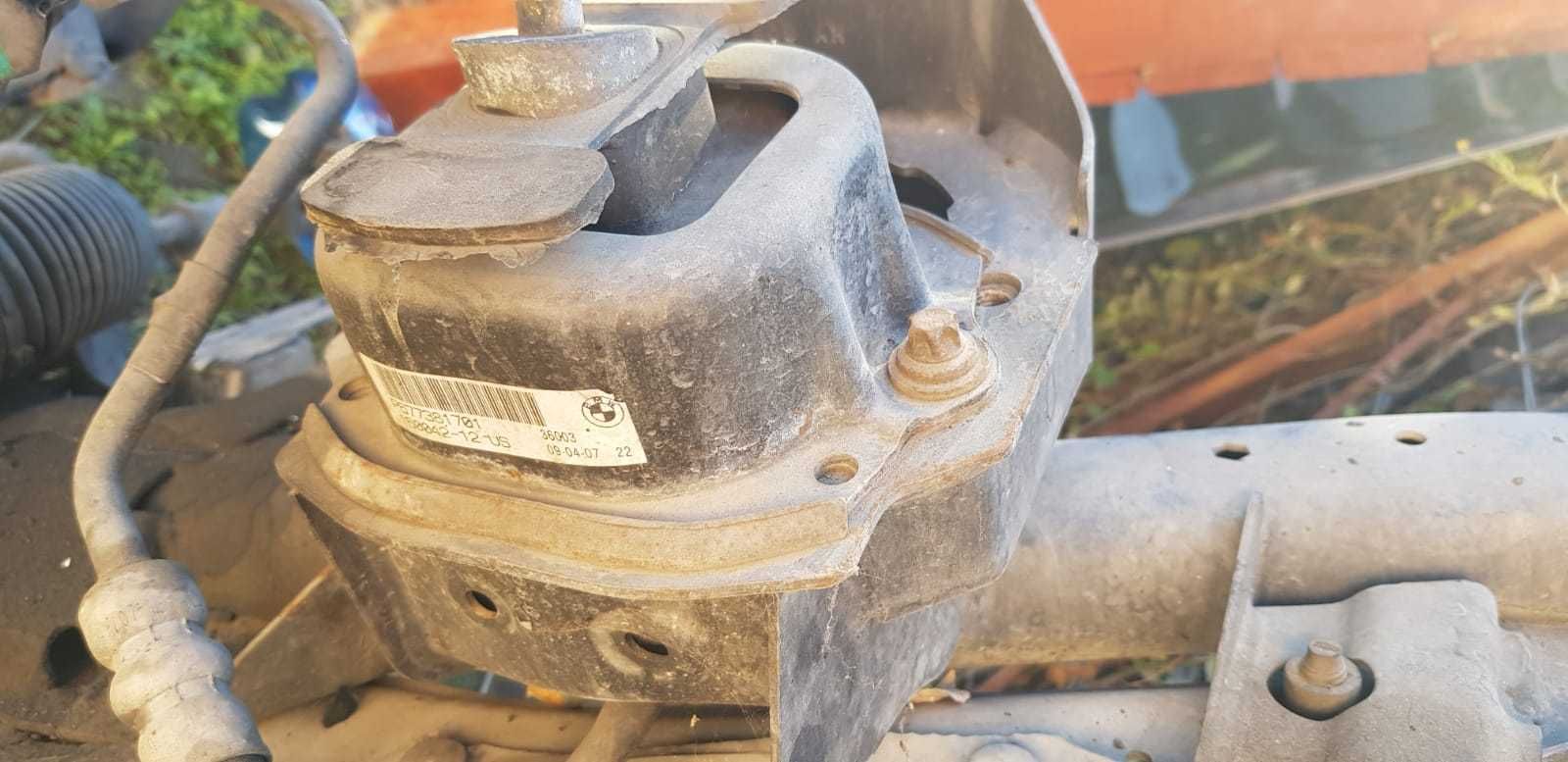 Cadru motor punte spate Fuzeta amortizor Perna aer Discuri BMW X5 E70