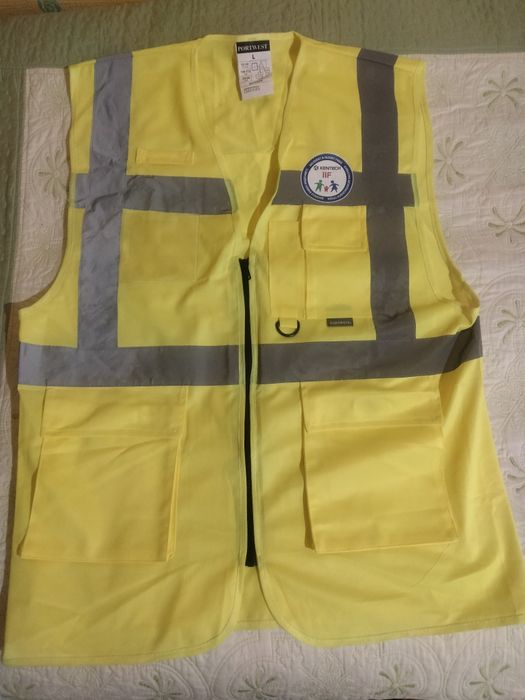 Сигнальные жилеты