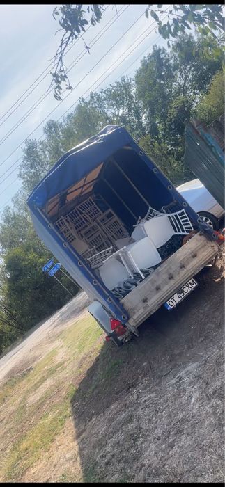 Remorcă cu prelată