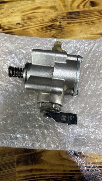 Продам ТНВД на audi q7 3.6