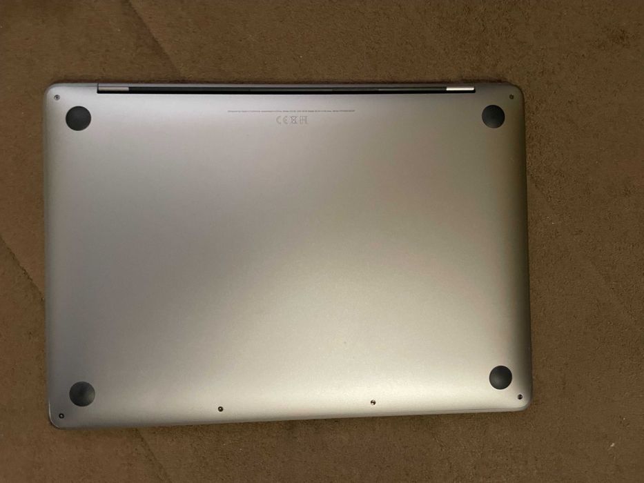 13" M1 MacBook Pro A2338 (2020) - Бат.150 цикъла