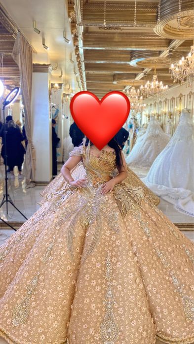 Rochie de mireasa queen dress