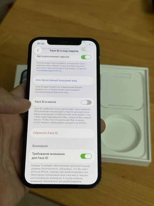 Айфон 12 в идеальном состоянии