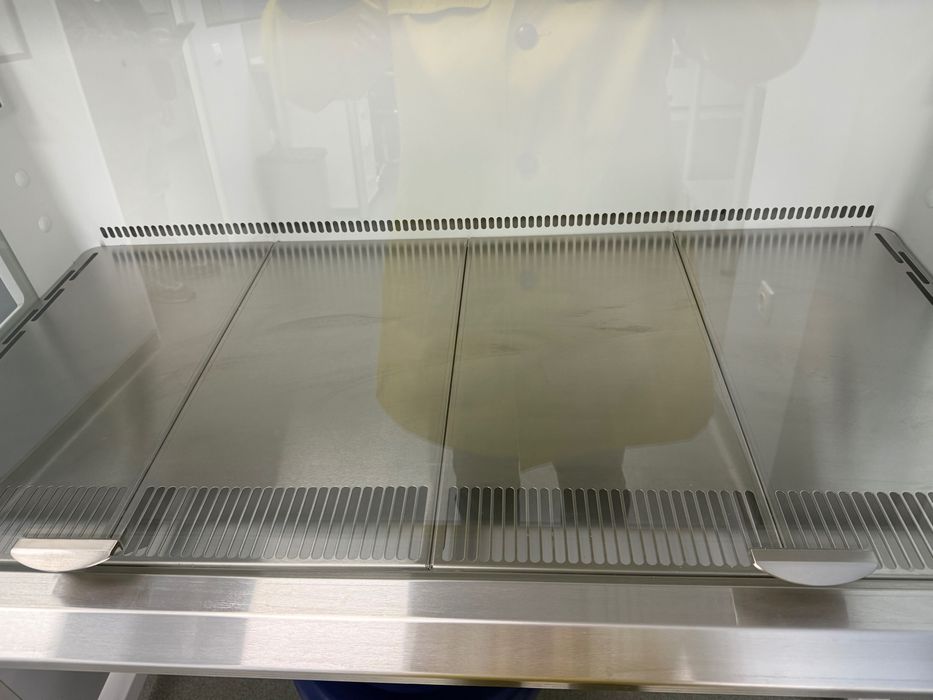 Ламинаран бокс с хепа филтри Airstream Клас II 1.2 m