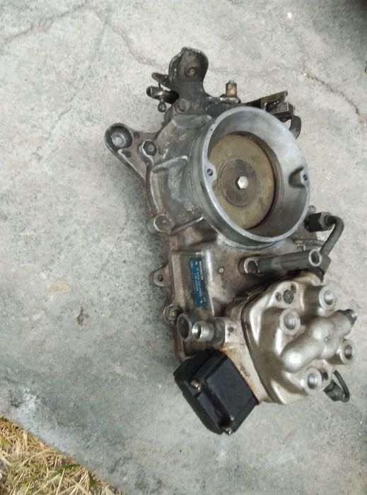 Инжекцион за mercedes 124 и 190 /1800 и 2000 кубика
