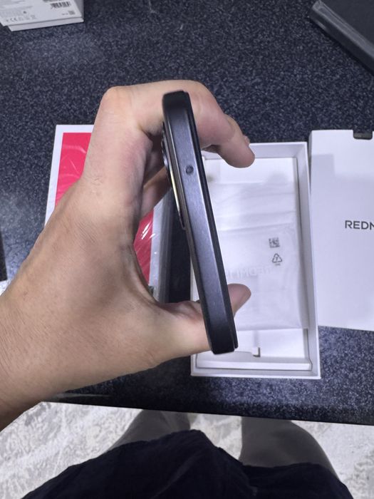 Redmi 15 pamit 6.128g holati yengidek karopka dak bor