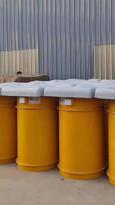 Шнек и цемент силос