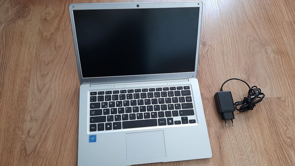 Laptop leptop pt piese,display-ul bun