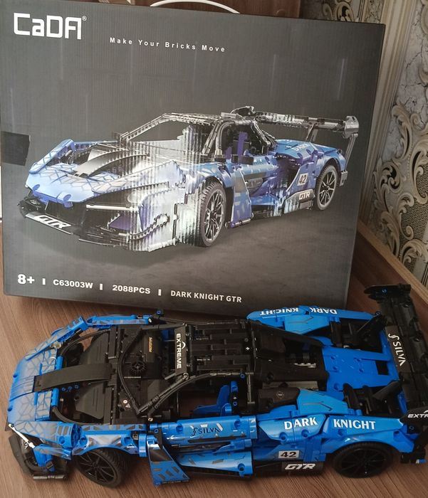 Лего машинка , Dark knight GTR