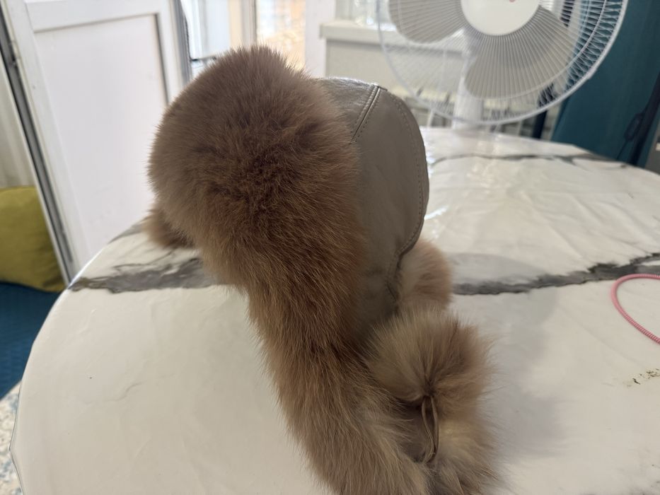 Продам шапку натуральный мех