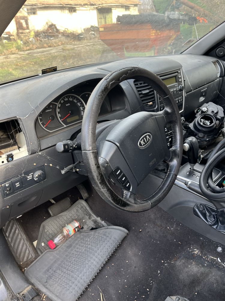 Kia Sorento на части