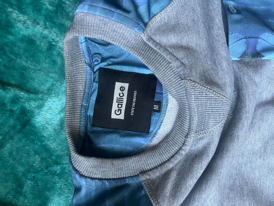 Блуза с дълаг ръкав М размер