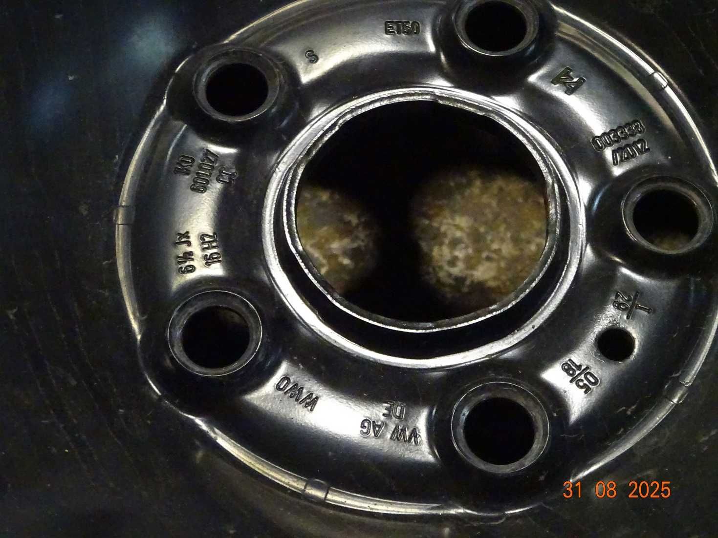 Железни джанти 16" + зимни гуми 205/55R16