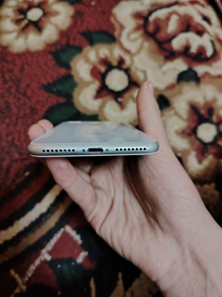 Iphone 8 plus 128 GB