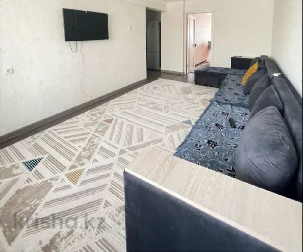 Продам диван в хорошем состояний