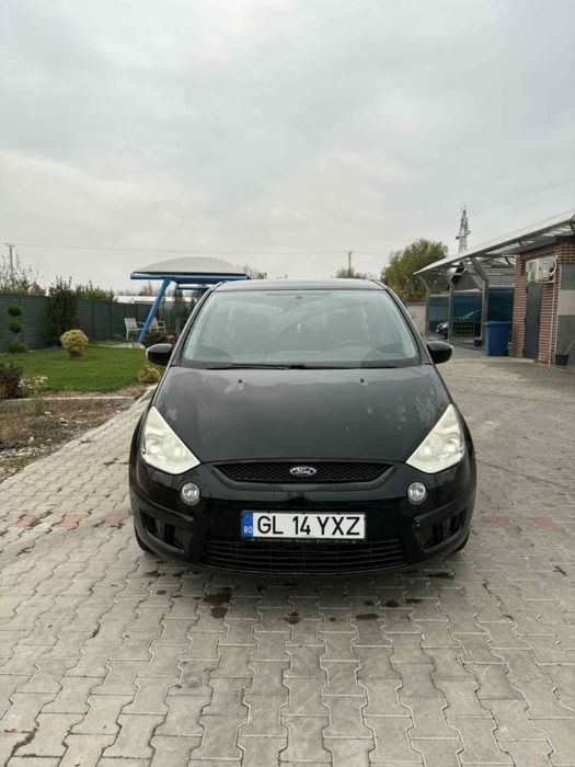 Ford s max 2008.