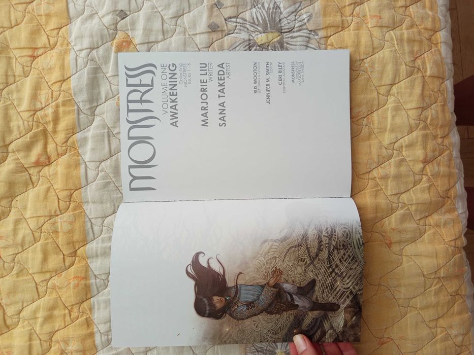 MONSTRESS VOL. 1 comic book