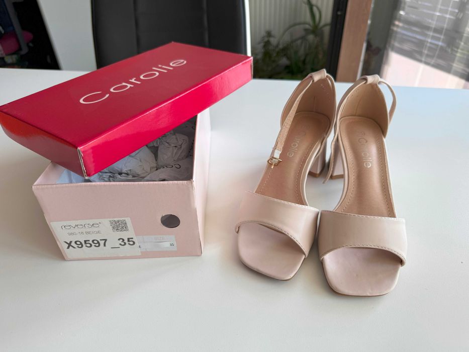 Vand sandale roz pal/nude cu toc gros marimea 35