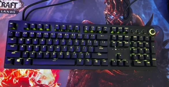 Razer Huntsman V2 Analog