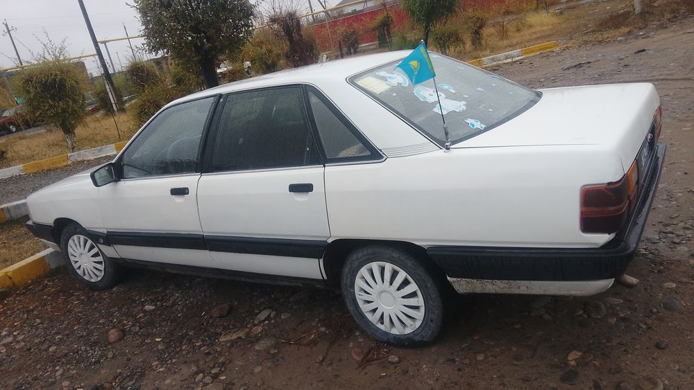 Ауди 100 Ауди 100-С3