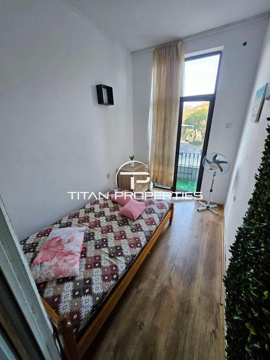 Дава се под наем Двустаен апартамент в Бургас, Център - 60 кв.м за 357 € - Снимка #7