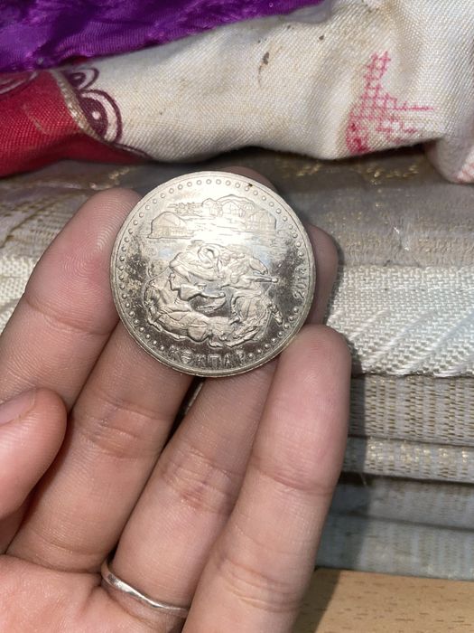 бұрынгы қазағымыздың тиындықтарын сатамын