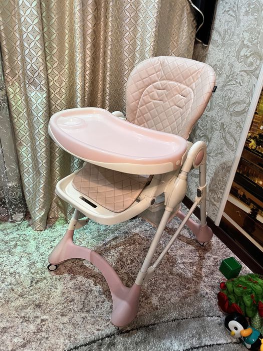 Продам детский столик