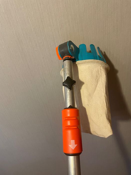 Gardena уред за бране на плодове 3м.