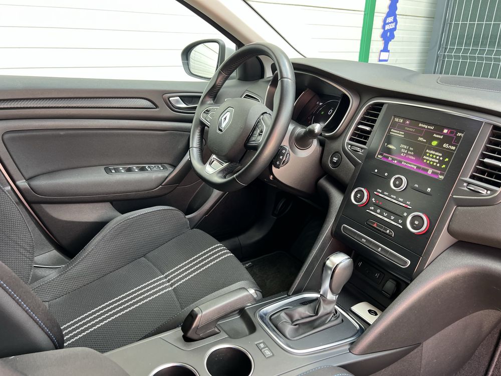 Reanault Megane an fabricatei 2020
