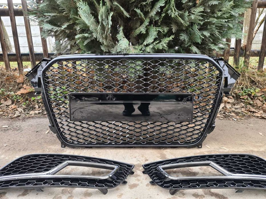 Grila pentru AUDI A4 B8 Facelift (2012-2015) RS Design Negru Lucios