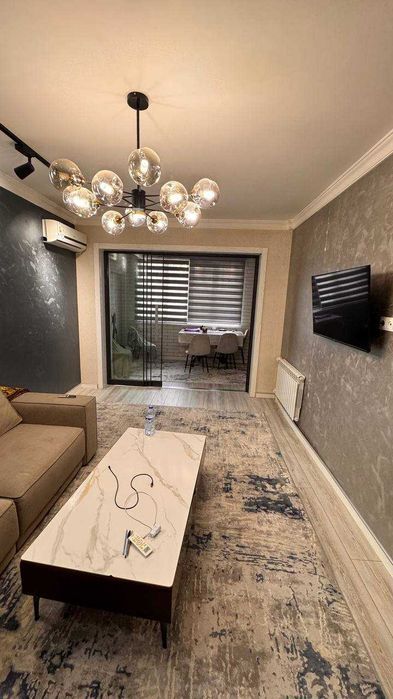 Юнусабад 4 кв 2/1/4 Кирпич 77-серия