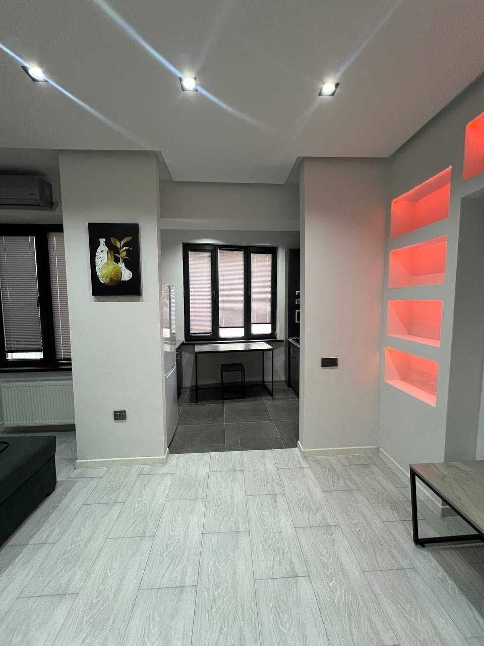 М. горький 1-комн., 33 м², евро, Eco Smart Home, эт. 8/11, с мебелью!`