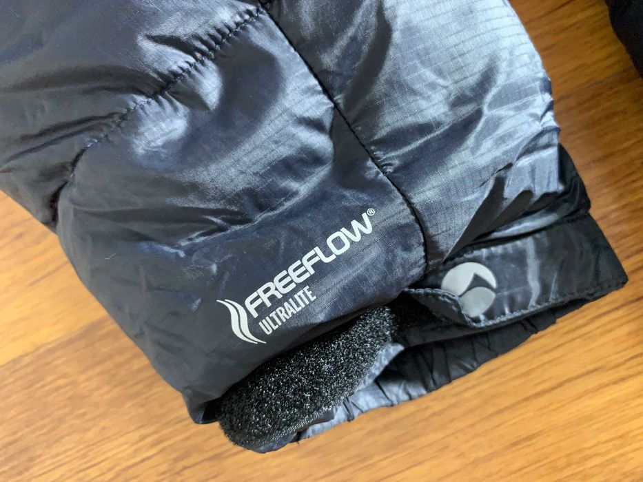 Мъжко туристическо яке Montane Anti Freeze Hooded Jacket Primaloft XL