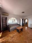 Vând apartament zona UTA