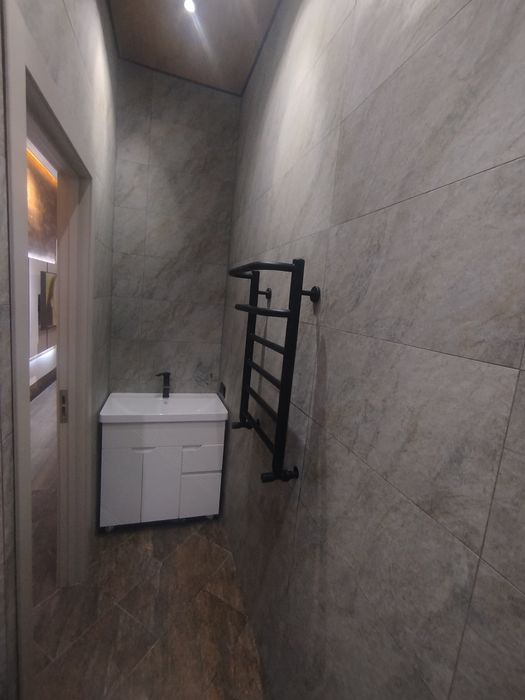 Продаётся своя квартира в центре города