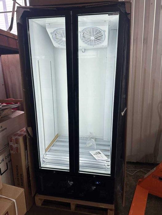 Vitrina Frigorifica Ingusta cu 2 usi/ +2 +8C/90x74x200cm/ NOU