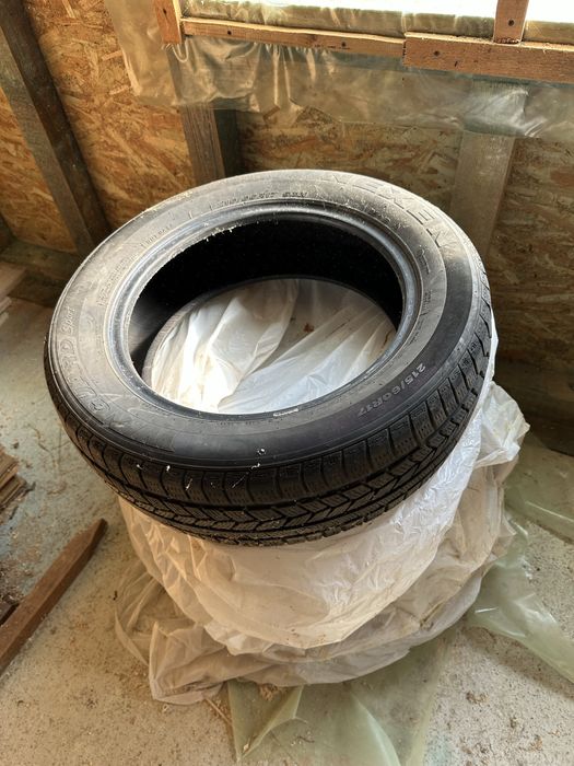 Vand 4 cauciucuri iarna 215/60 R17