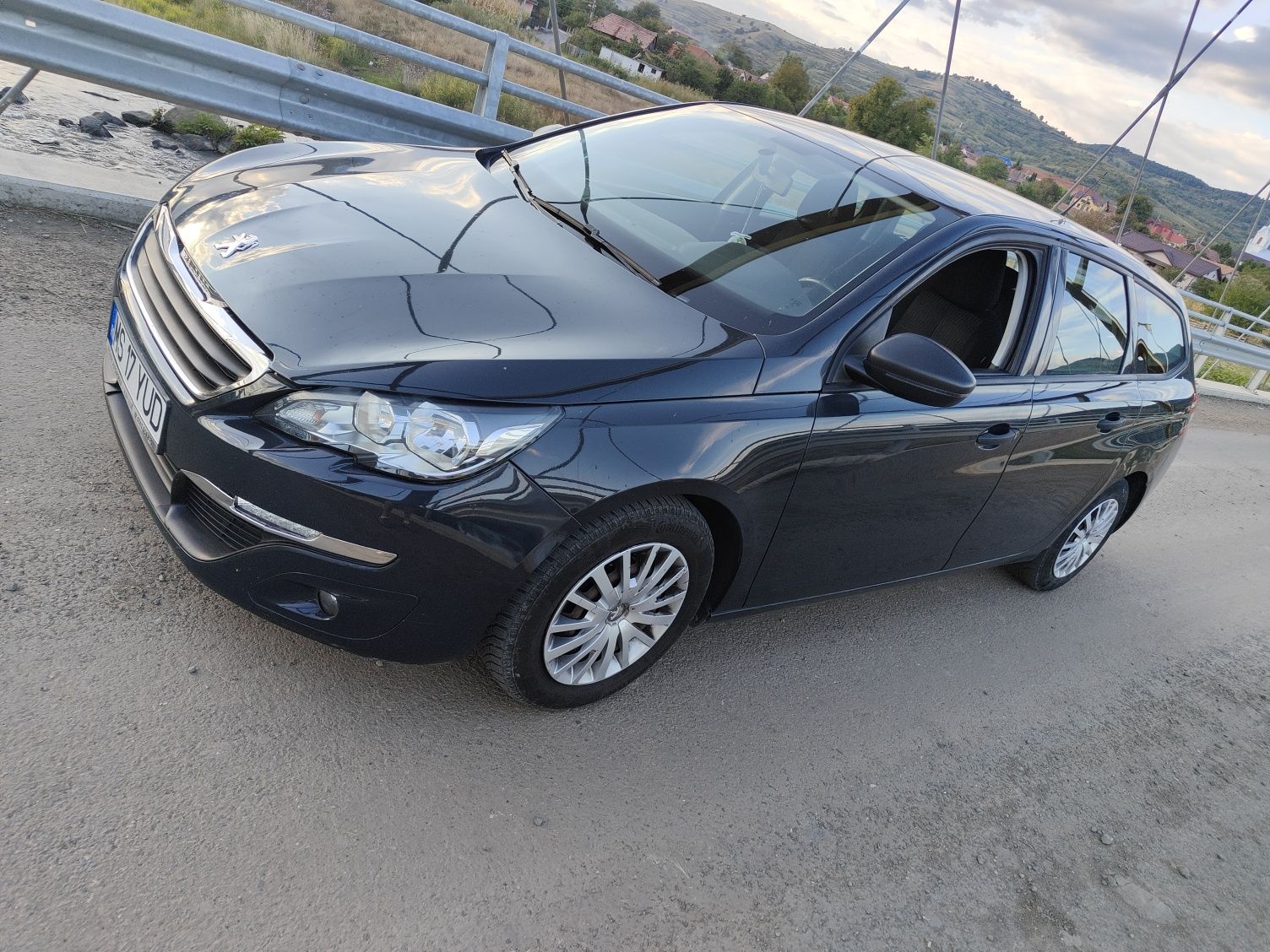 Peugeot 308 an 2015 1.6 HDI