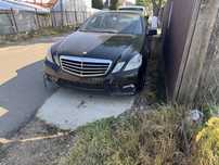 Mercedes E 350  volan dreapta