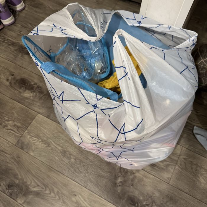 Отдам пакет игрушек