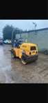 Vand sau inchiriez cilindru compactor