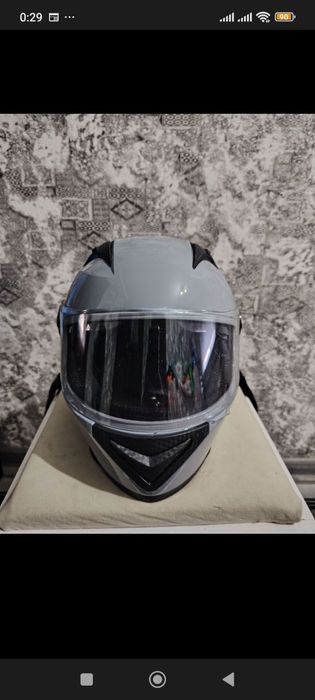 Електравеласпетни шлем