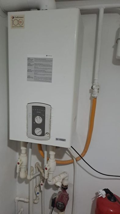 Продам газовый котел