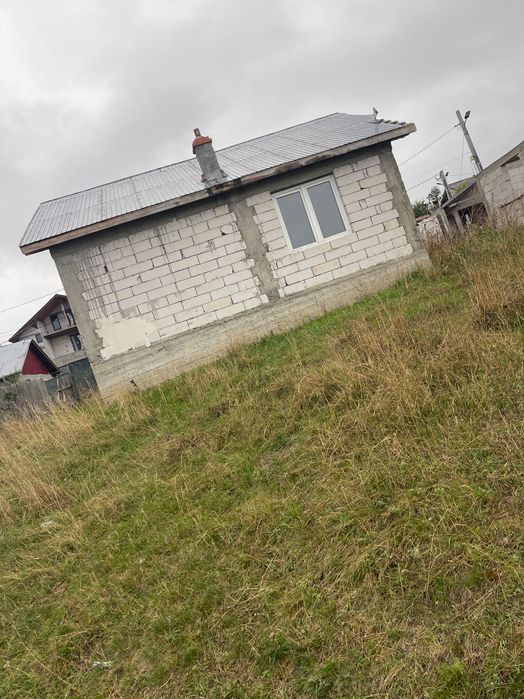 Casa de locuit cu teren