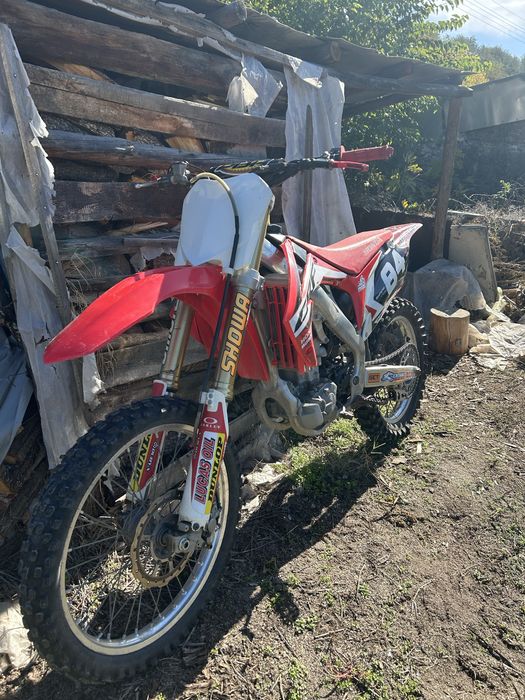 Продавам Honda crf-250 2013