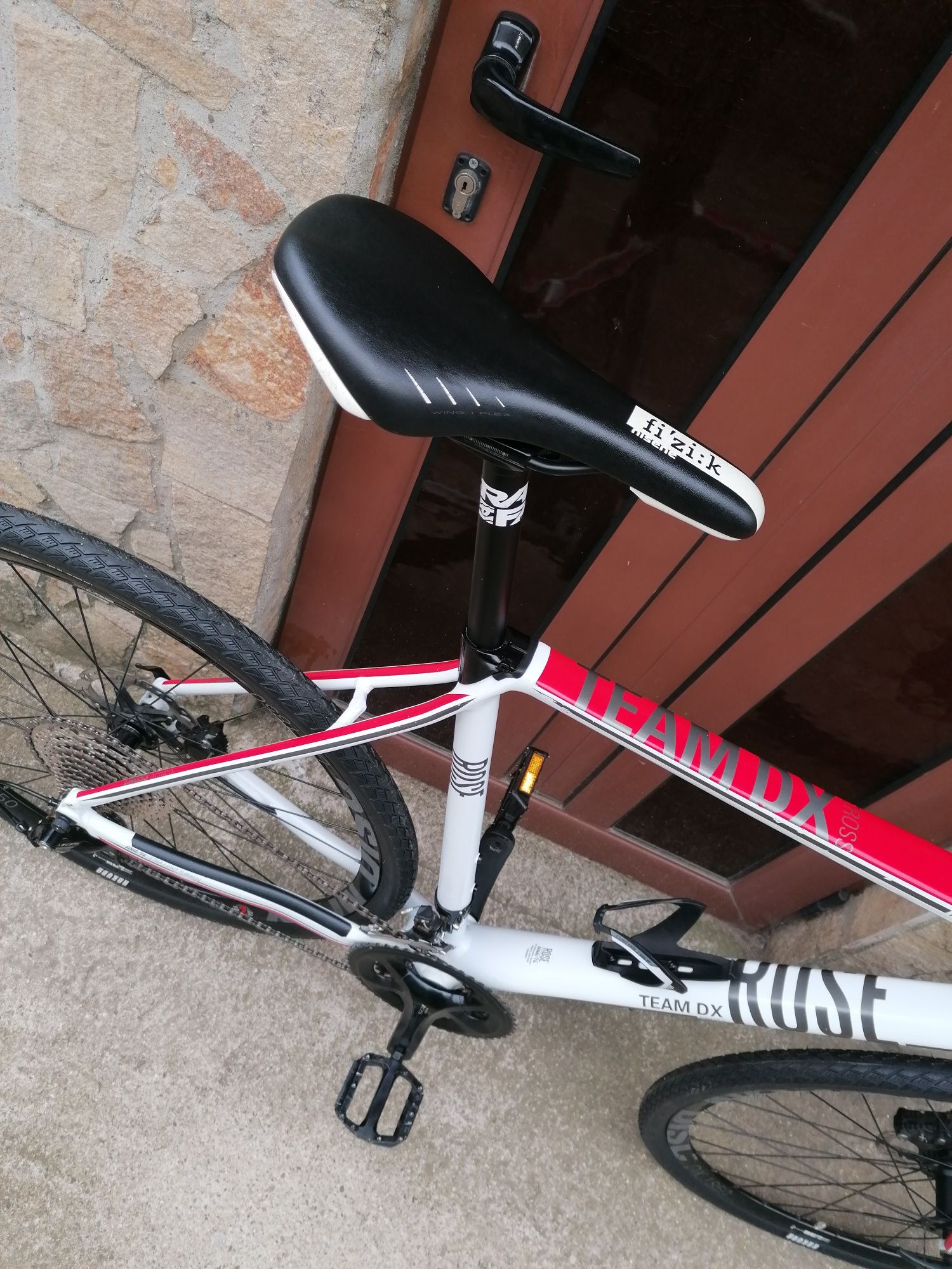 ROSE Гравел Хибрид 28 цола, Shimano 105, Хидравлика