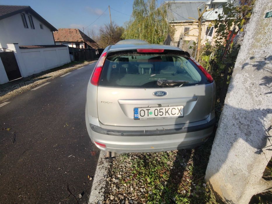 Ford focus 1,6 benzina de vânzare