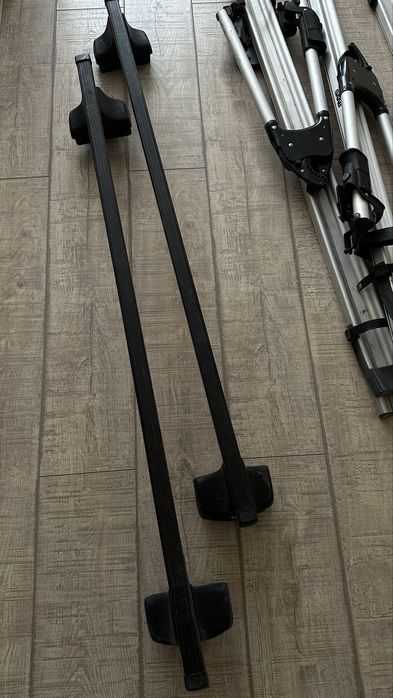 Bare transversale THULE + suport biciclete SAAB (3 bucăți)