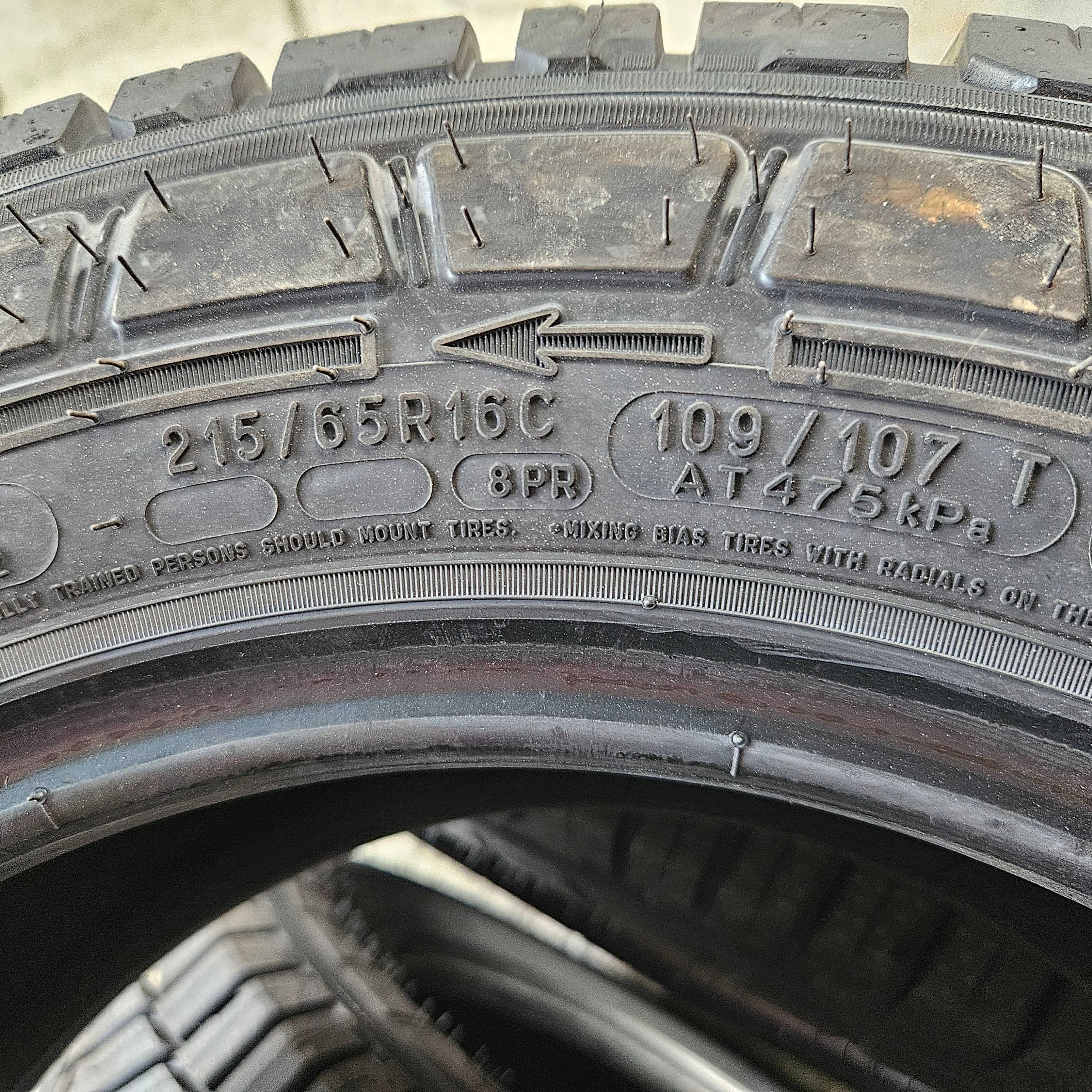 4 Нови бусови гуми 215/65R16C Michelin AgilisCrossClimate 109T DOT2025