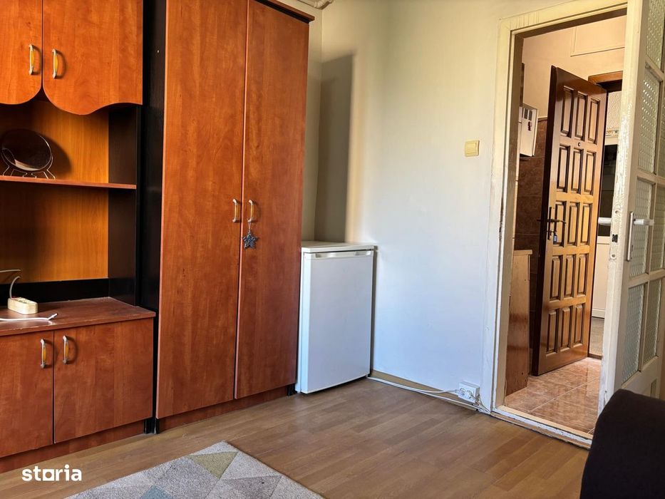 Vand garsoniera Marasti